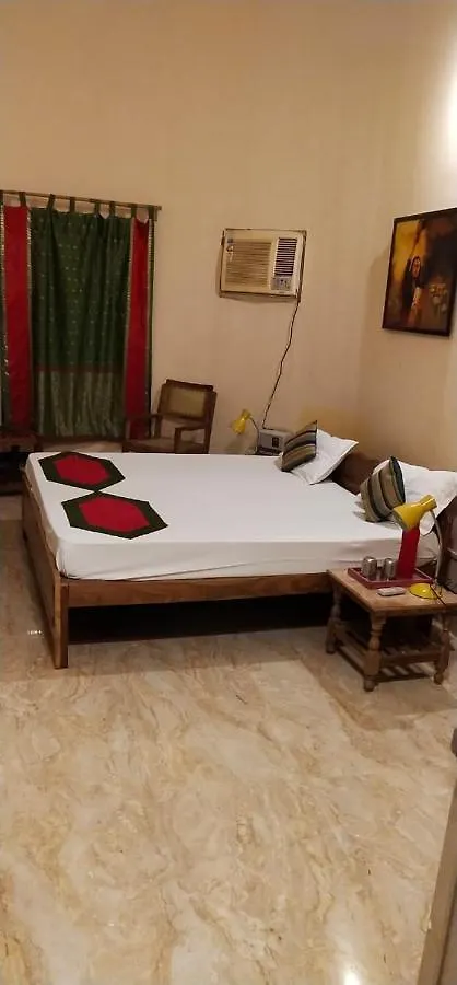 Cozy Inn Varanasi