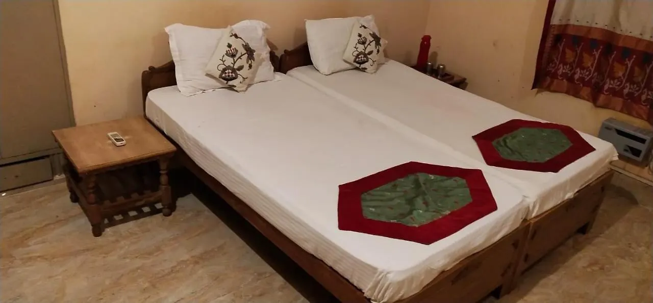 Cozy Inn Варанаси 0*,  Индия